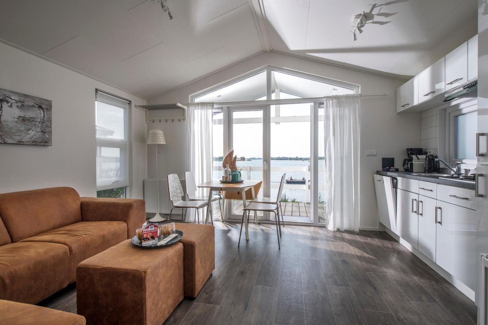 Vakantiepark Eiland Van Maurik Oda fotoğraf