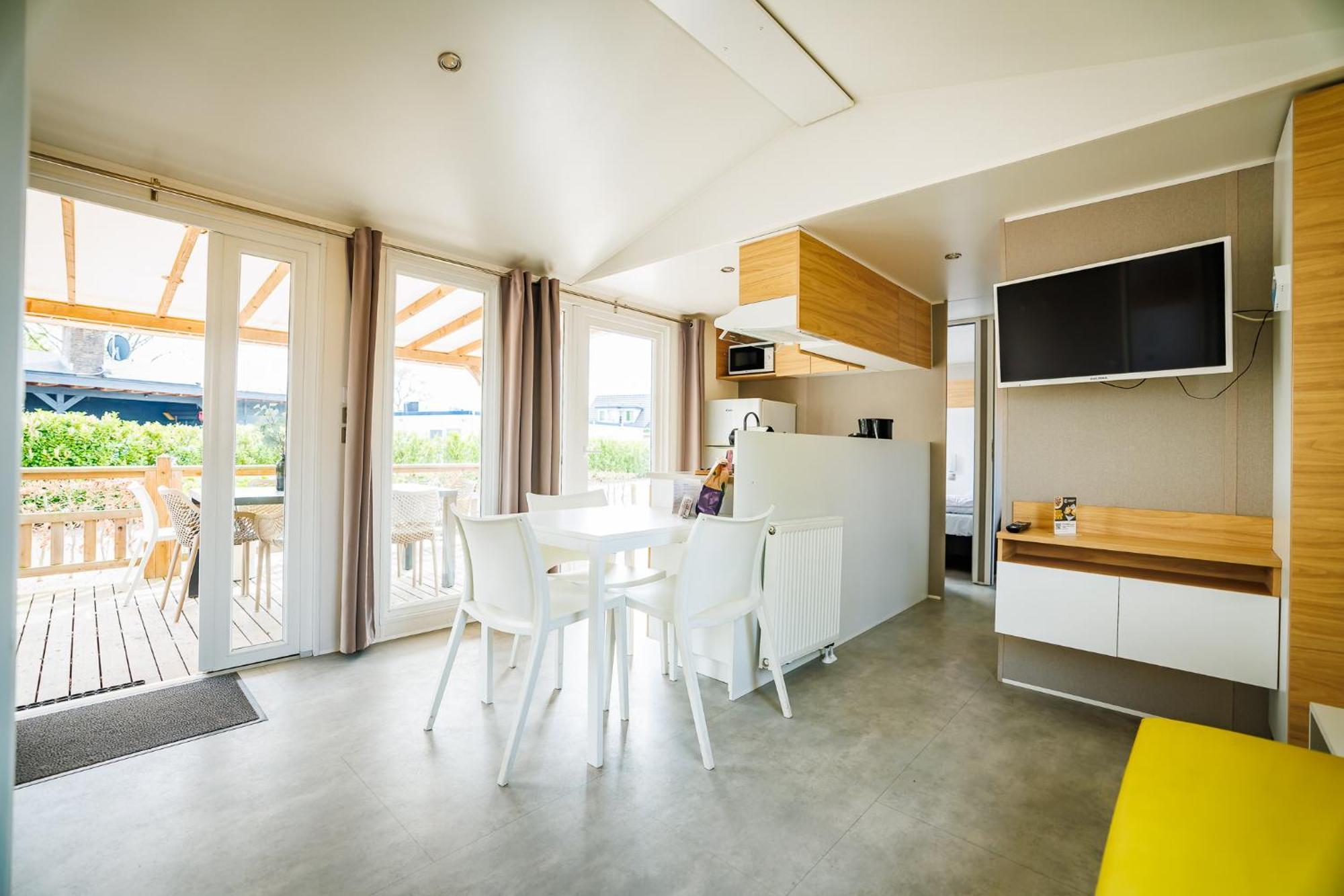 Vakantiepark Eiland Van Maurik Oda fotoğraf